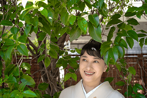 春野恵子さん